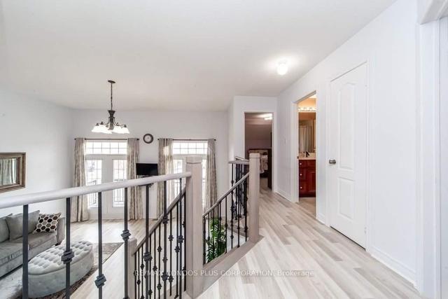 365 Edenbrook Hill Dr, House detached with 4 bedrooms, 3 bathrooms and 4 parking in Brampton ON | Image 5