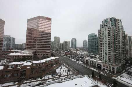 1003 - 15 Greenview Ave, Condo with 1 bedrooms, 1 bathrooms and 1 parking in Toronto ON | Image 4