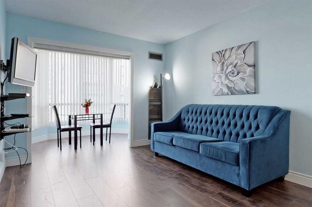 1416 - 155 Hillcrest Ave, Condo with 1 bedrooms, 1 bathrooms and 1 parking in Mississauga ON | Image 6