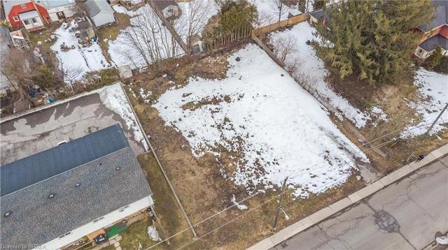 46 Washington Street, Home with 0 bedrooms, 0 bathrooms and null parking in Brant ON | Image 2