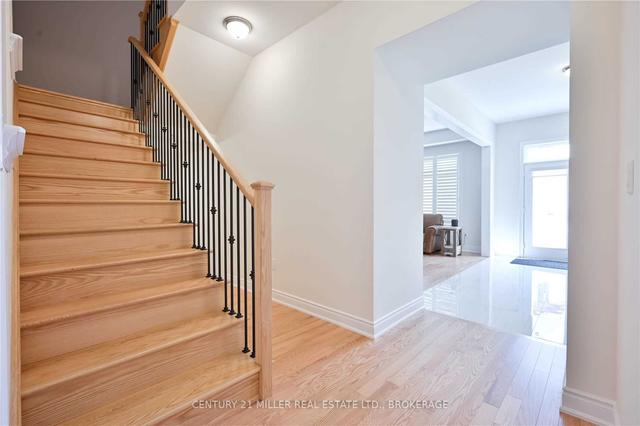 2412 Edward Leaver Tr, House detached with 4 bedrooms, 5 bathrooms and 4 parking in Oakville ON | Image 35