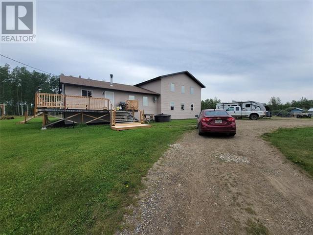 3766 216 Road, House detached with 3 bedrooms, 1 bathrooms and 3 parking in Peace River D BC | Image 1