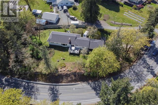 1176 Maple Bay Rd, House detached with 3 bedrooms, 3 bathrooms and 6 parking in North Cowichan BC | Image 52