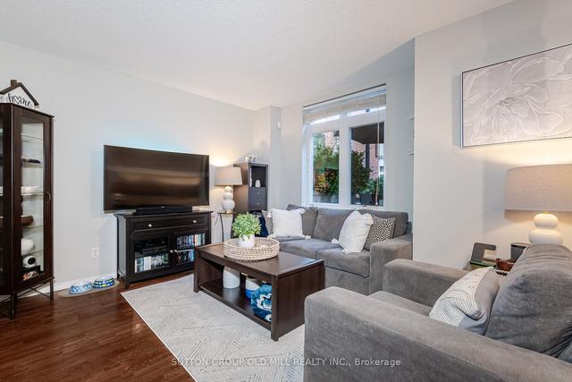 6 - 85 Lillian St, Townhouse with 2 bedrooms, 2 bathrooms and 1 parking in Toronto ON | Image 2