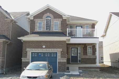 21 Northgrove Cres, House detached with 3 bedrooms, 3 bathrooms and 2 parking in Whitby ON | Image 1