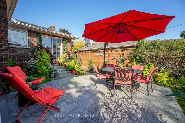 23 West Hampton Rd, House detached with 3 bedrooms, 2 bathrooms and 5 parking in St. Catharines ON | Image 15