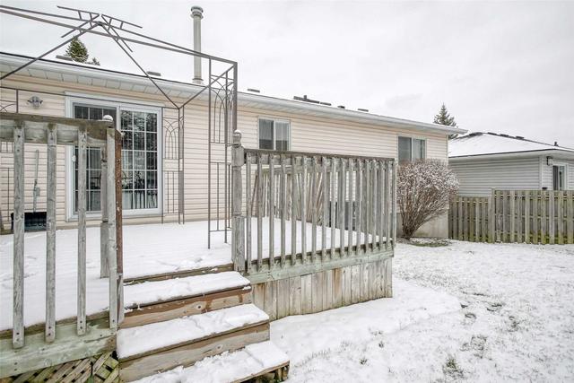 80 Alexander Ave, House detached with 3 bedrooms, 2 bathrooms and 4 parking in Cambridge ON | Image 29