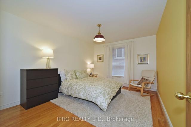 467 Bedford Park Ave, House detached with 4 bedrooms, 3 bathrooms and 6 parking in Toronto ON | Image 22