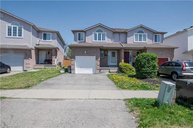 468- a Harbour View Crescent, House semidetached with 3 bedrooms, 2 bathrooms and 3 parking in Waterloo ON | Image 3