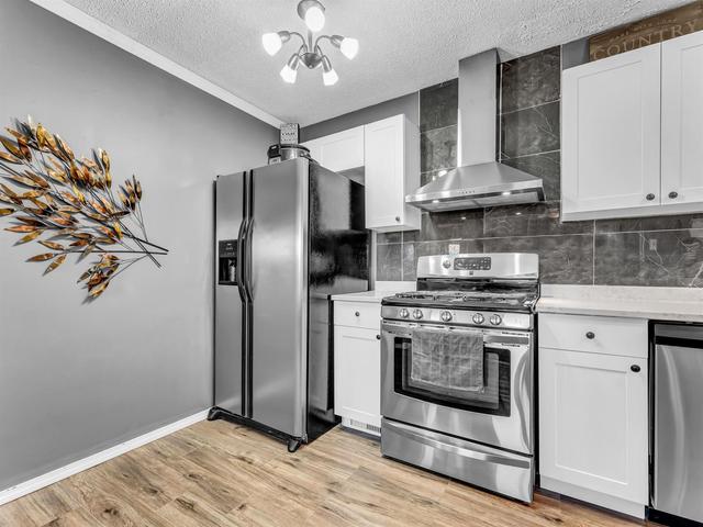 1250 Mckenzie Crescent Nw, House detached with 3 bedrooms, 2 bathrooms and 3 parking in Medicine Hat AB | Image 10