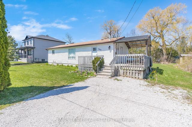 1050 Balsam Rd, House detached with 3 bedrooms, 1 bathrooms and 4 parking in Innisfil ON | Image 1