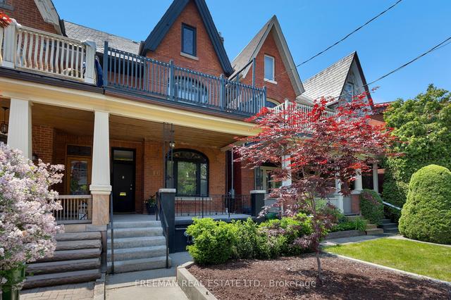 616 Manning Ave, House semidetached with 4 bedrooms, 3 bathrooms and 2 parking in Toronto ON | Image 12