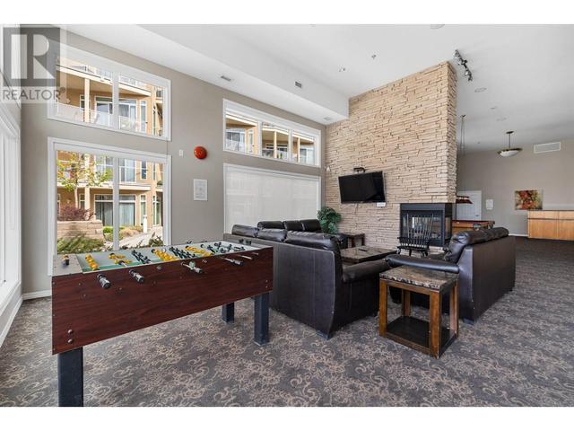 546 - 1088 Sunset Drive, Condo with 2 bedrooms, 2 bathrooms and 1 parking in Kelowna BC | Image 28