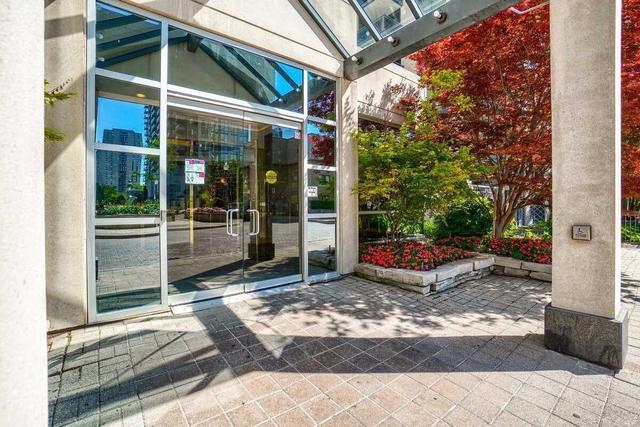 sph108 - 28 Hollywood Ave, Condo with 1 bedrooms, 1 bathrooms and 1 parking in Toronto ON | Image 34