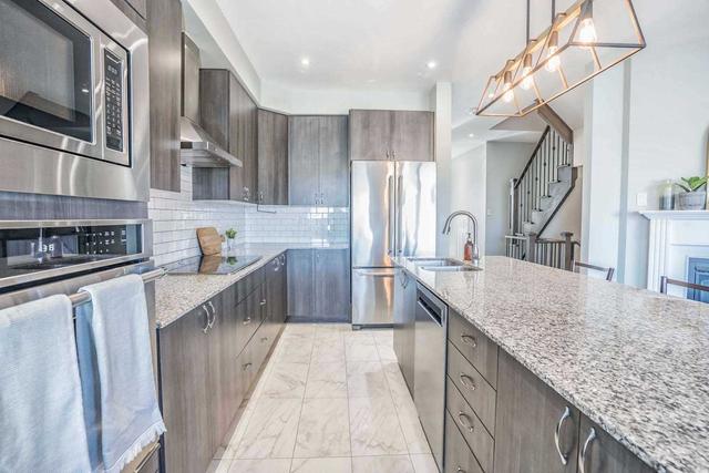 96 Sunset Terr, House attached with 3 bedrooms, 3 bathrooms and 2 parking in Vaughan ON | Image 13