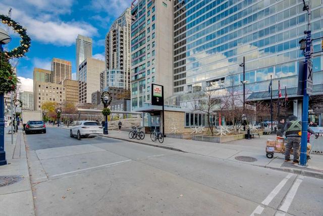 3112 - 155 Yorkville Ave, Condo with 0 bedrooms, 1 bathrooms and null parking in Toronto ON | Image 17