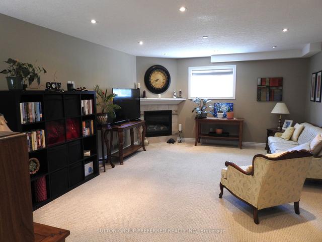 395 Bourdeau Rd, House detached with 3 bedrooms, 2 bathrooms and 6 parking in London ON | Image 13