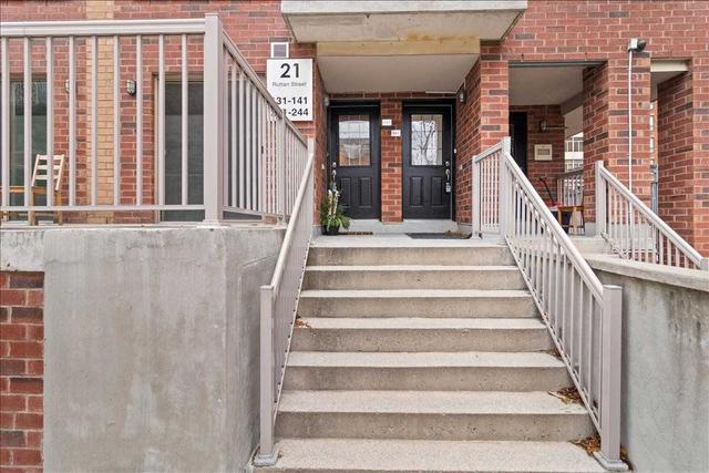 243 - 21 Ruttan St, Townhouse with 3 bedrooms, 2 bathrooms and 1 parking in Toronto ON | Image 22