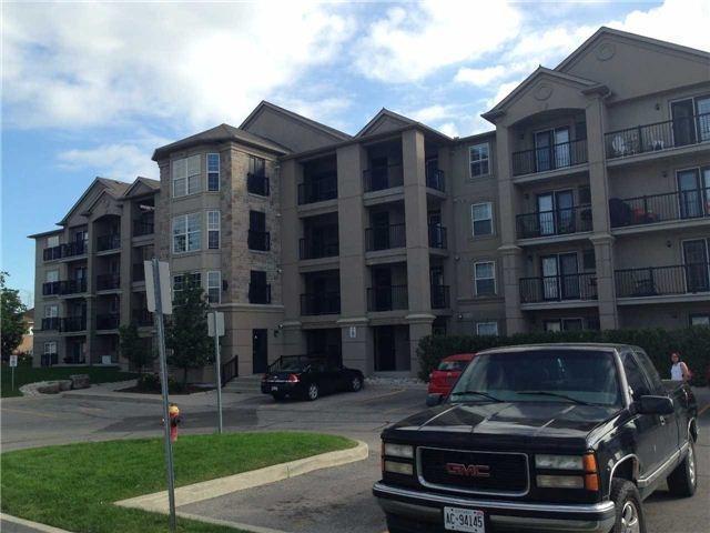 108 - 1479 Maple Ave, Condo with 1 bedrooms, 1 bathrooms and 1 parking in Milton ON | Image 2