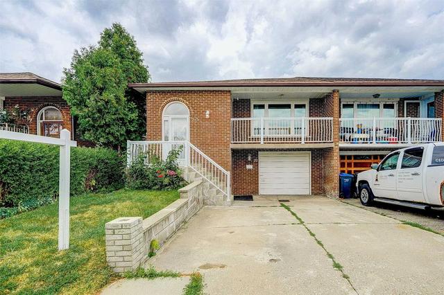 20 Prouse Dr, House semidetached with 3 bedrooms, 2 bathrooms and 3 parking in Brampton ON | Image 1