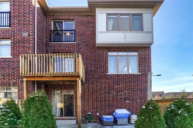 438 Ladycroft Terrace, House attached with 3 bedrooms, 2 bathrooms and 2 parking in Mississauga ON | Image 32