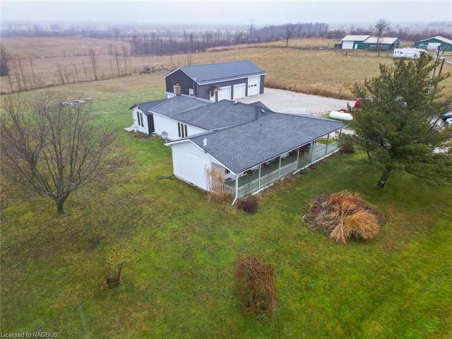 158 Red Bay Road, House detached with 3 bedrooms, 1 bathrooms and 23 parking in South Bruce Peninsula ON | Image 27