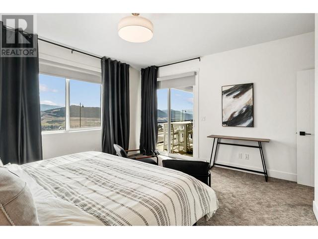 11 - 7735 Okanagan Hills Boulevard, House attached with 3 bedrooms, 3 bathrooms and 4 parking in Vernon BC | Image 13
