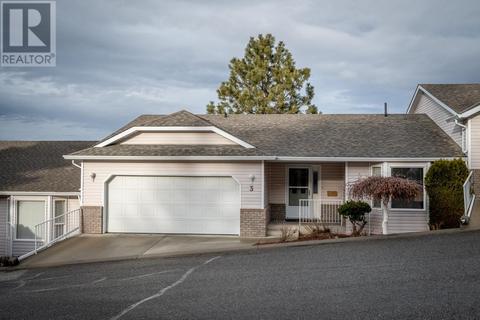 3 - 2022 Pacific Way, House attached with 3 bedrooms, 3 bathrooms and null parking in Kamloops BC | Card Image