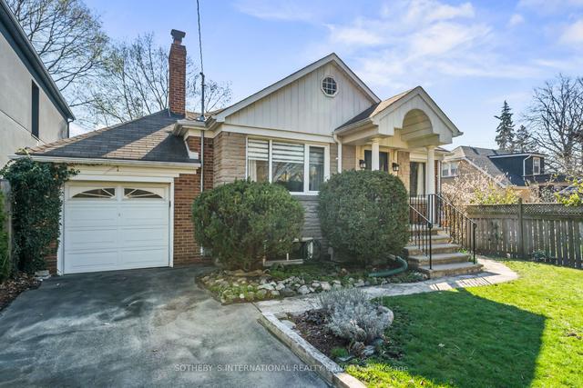 1 Orchard Cres, House detached with 2 bedrooms, 2 bathrooms and 3 parking in Toronto ON | Image 12