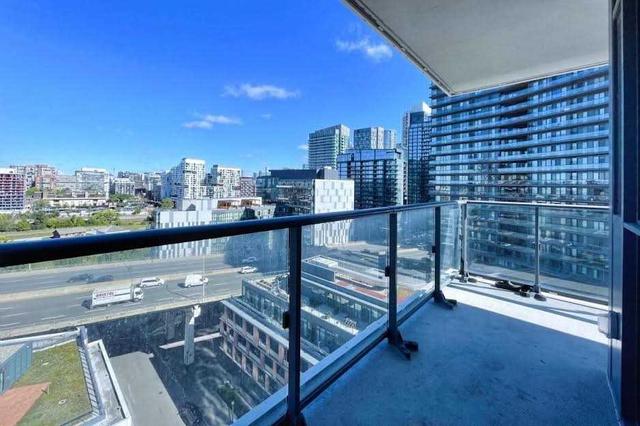 1706 - 38 Iannuzzi St, Condo with 2 bedrooms, 2 bathrooms and 1 parking in Toronto ON | Image 18