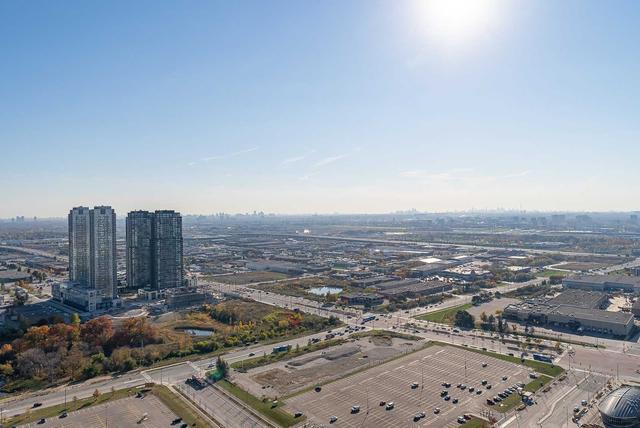 4302 - 5 Buttermill Ave, Condo with 3 bedrooms, 2 bathrooms and 1 parking in Vaughan ON | Image 9