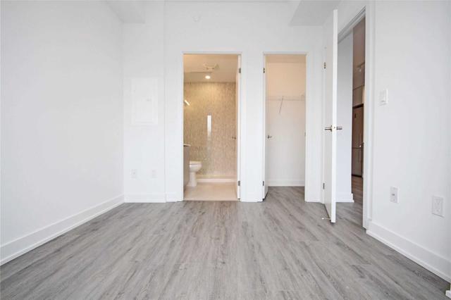 210 - 630 Greenwood Ave, Condo with 2 bedrooms, 2 bathrooms and 1 parking in Toronto ON | Image 4