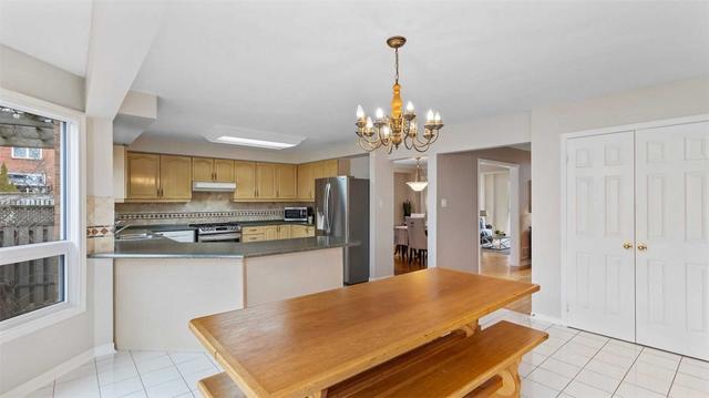 440 Mccaffrey Rd, House detached with 4 bedrooms, 3 bathrooms and 9 parking in Newmarket ON | Image 7