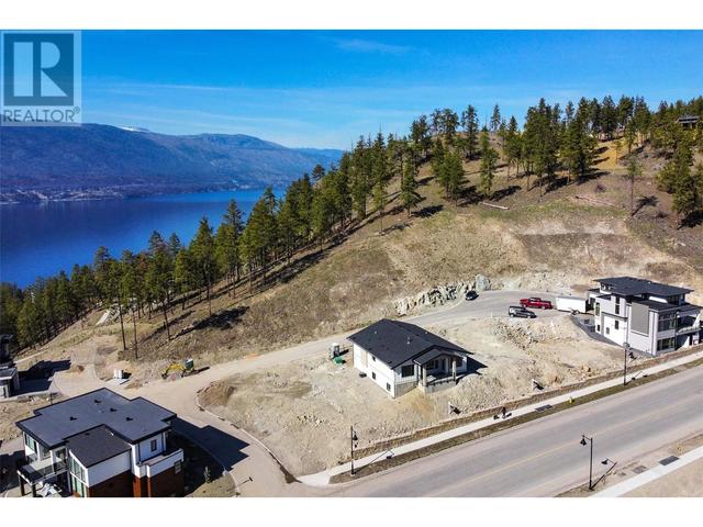 3438 Hilltown Close, House detached with 3 bedrooms, 3 bathrooms and 4 parking in Kelowna BC | Image 36