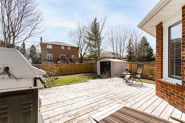 42 Compton Cres, House detached with 3 bedrooms, 3 bathrooms and 6 parking in Bradford West Gwillimbury ON | Image 11