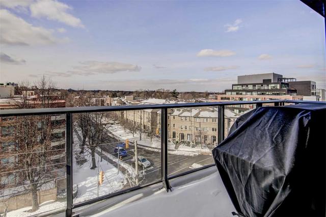 604 - 3 Southvale Dr, Condo with 2 bedrooms, 2 bathrooms and 1 parking in Toronto ON | Image 4