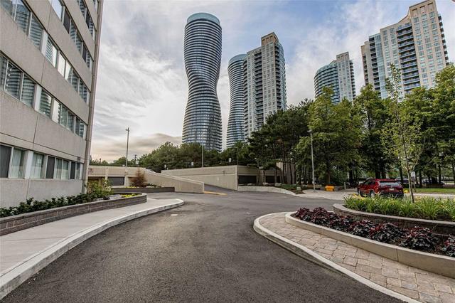 507 - 3700 Kaneff Cres, Condo with 2 bedrooms, 2 bathrooms and 1 parking in Mississauga ON | Image 16