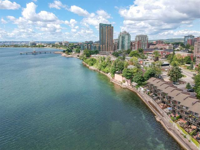 6 - 2136 Old Lakeshore Rd, Townhouse with 2 bedrooms, 4 bathrooms and 2 parking in Burlington ON | Image 12