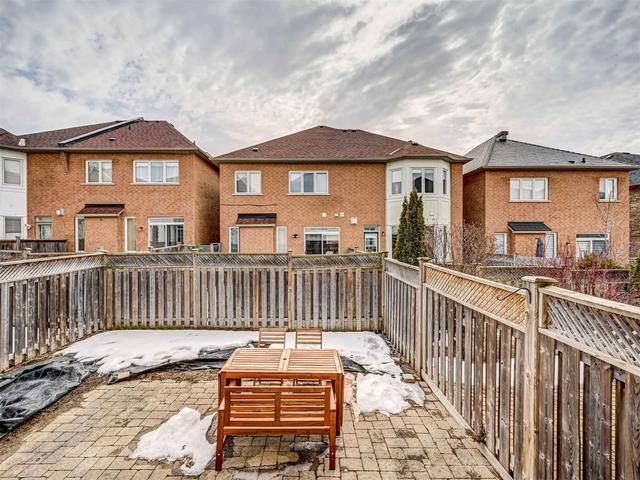 64 Pillar Rock Cres, House attached with 4 bedrooms, 4 bathrooms and 3 parking in Markham ON | Image 33