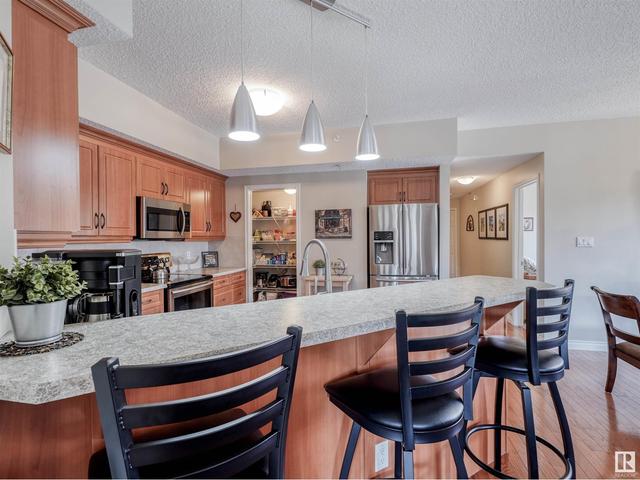 303 - 9803 96a St Nw, Condo with 2 bedrooms, 2 bathrooms and null parking in Edmonton AB | Image 10