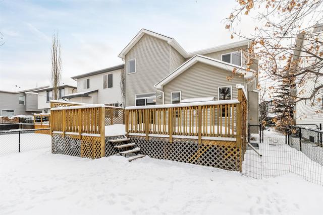 82 Cougarstone Circle Sw, House detached with 4 bedrooms, 2 bathrooms and 4 parking in Calgary AB | Image 30