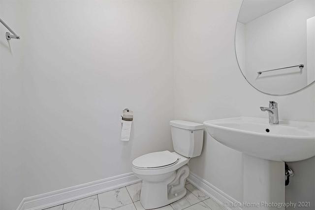 2401 Tangreen Tr, House detached with 4 bedrooms, 3 bathrooms and 4 parking in Pickering ON | Image 3
