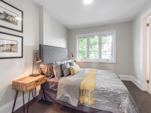 212 Franklin Ave, House semidetached with 3 bedrooms, 4 bathrooms and 2 parking in Toronto ON | Image 12