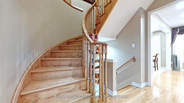 53 Heatherglen Dr, House detached with 5 bedrooms, 5 bathrooms and 6 parking in Brampton ON | Image 14