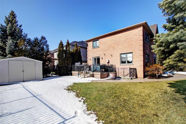 85 Robertson Clse, House detached with 4 bedrooms, 3 bathrooms and 6 parking in Vaughan ON | Image 16