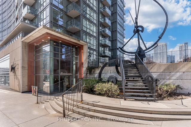 1107 - 11 Brunel Crt, Condo with 1 bedrooms, 1 bathrooms and 1 parking in Toronto ON | Image 16