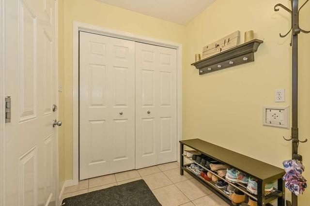 4 - 210 Dawn Ave, Townhouse with 3 bedrooms, 3 bathrooms and 1 parking in Guelph ON | Image 23