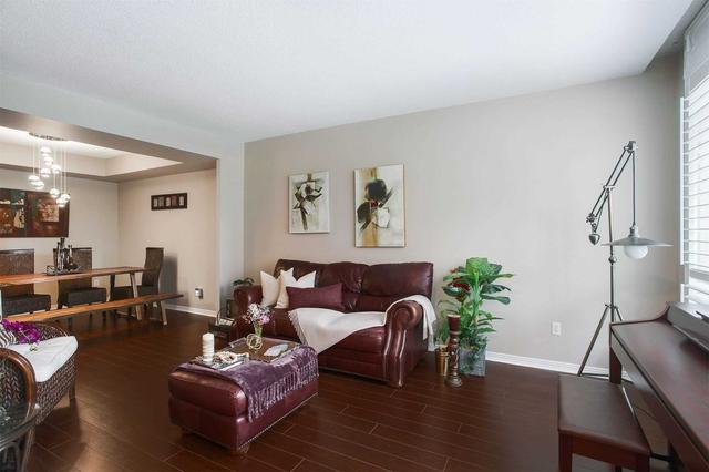 57 Mcmurrich St, Townhouse with 3 bedrooms, 3 bathrooms and 1 parking in Toronto ON | Image 21