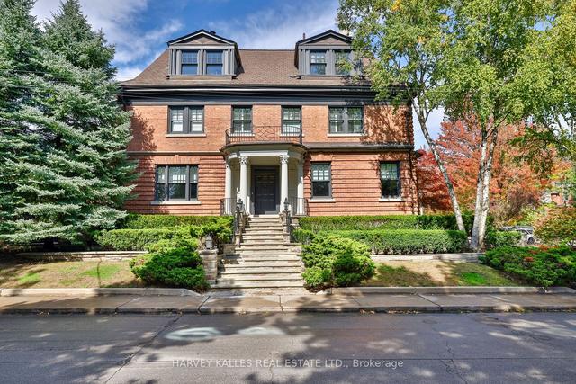 60 Dunvegan Rd, House detached with 7 bedrooms, 9 bathrooms and 10 parking in Toronto ON | Image 1