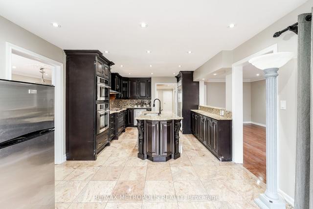 upper - 172 Avro Rd, House detached with 4 bedrooms, 2 bathrooms and 3 parking in Vaughan ON | Image 29